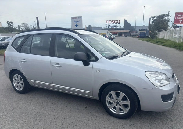 Kia Carens cena 14900 przebieg: 199000, rok produkcji 2008 z Szczecin małe 742